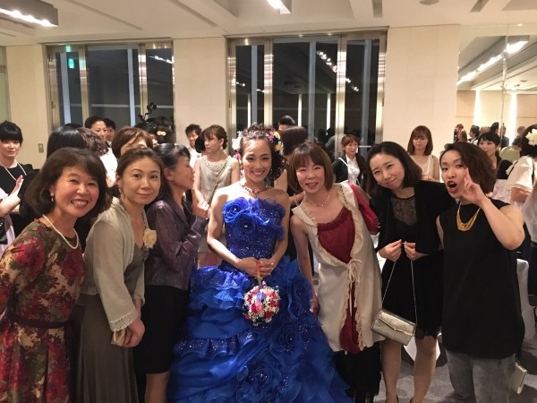 文京区バレエ・ダンススタジオのブログ　ヒロコ先生結婚式の様子♪サムネイル